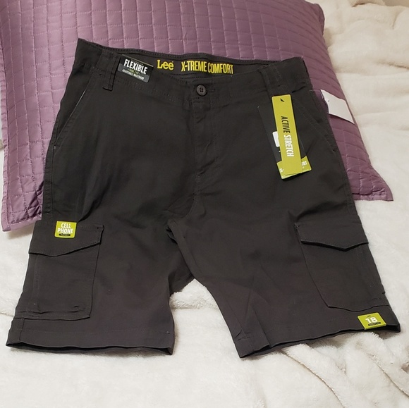 Boy's extreme comfort rover gray cargo shorts, 18 - Picture 1 of 8